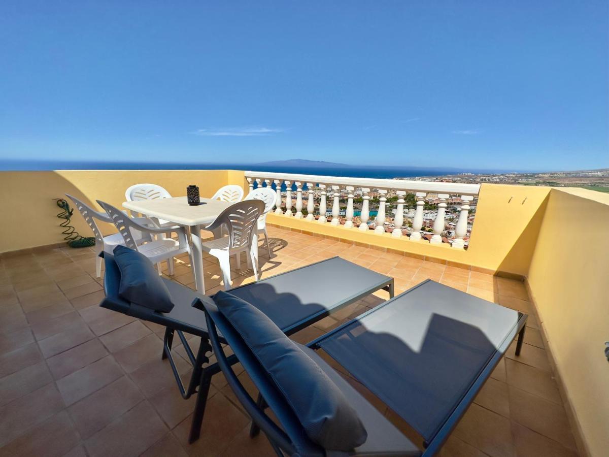 דירות אדחה Penthouse With Ocean Views - Torviscas מראה חיצוני תמונה