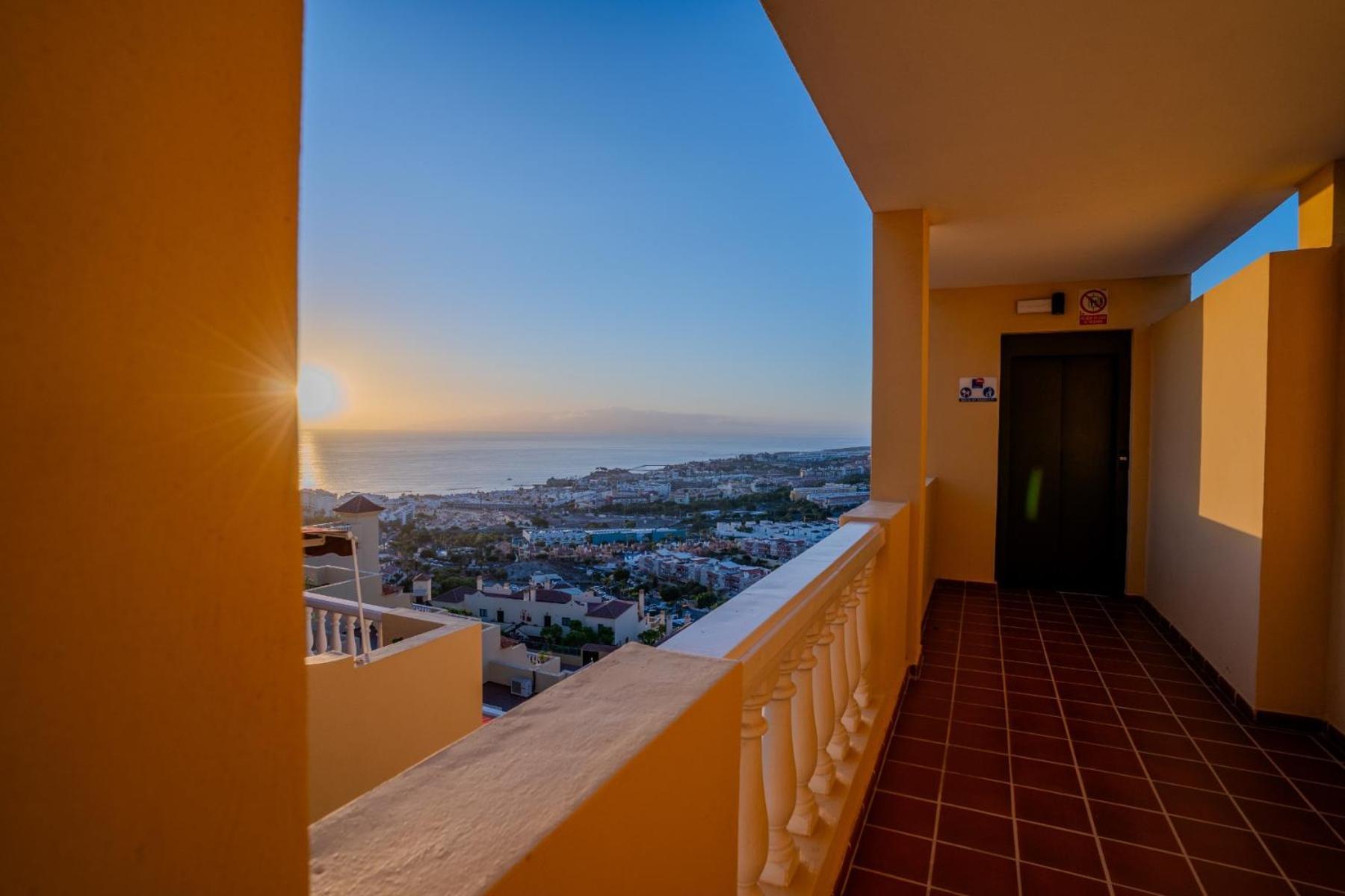 דירות אדחה Penthouse With Ocean Views - Torviscas מראה חיצוני תמונה